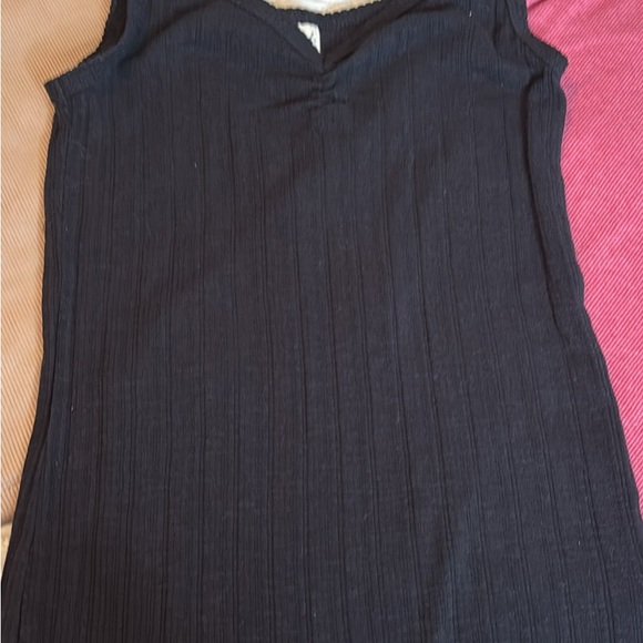 A new day Loft Old Navy Universal Thread Tank Tops Bundle Ribbed (3) Cropped (1) - Picture 5 of 13